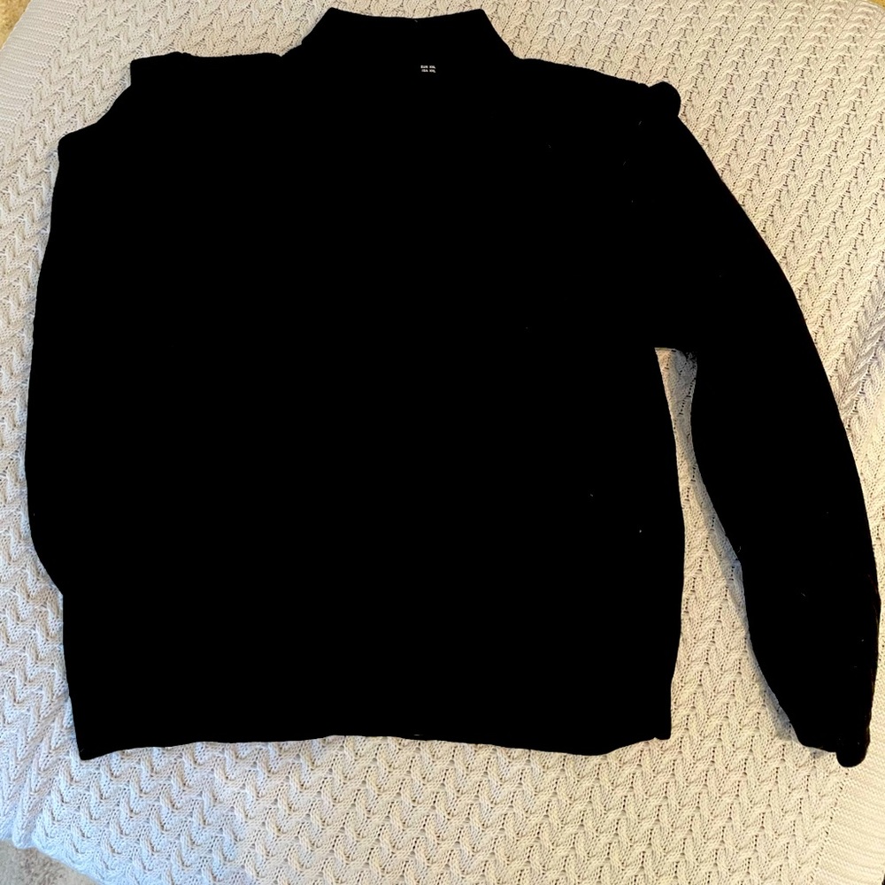 Women’s crew neck, LouKeith black, size XXL, balloon sleeve sweater.